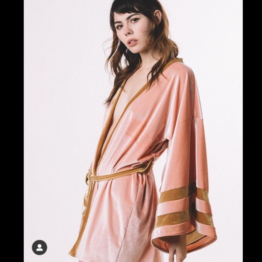 Full-Length Velvet Kimono Robe in FALLEN